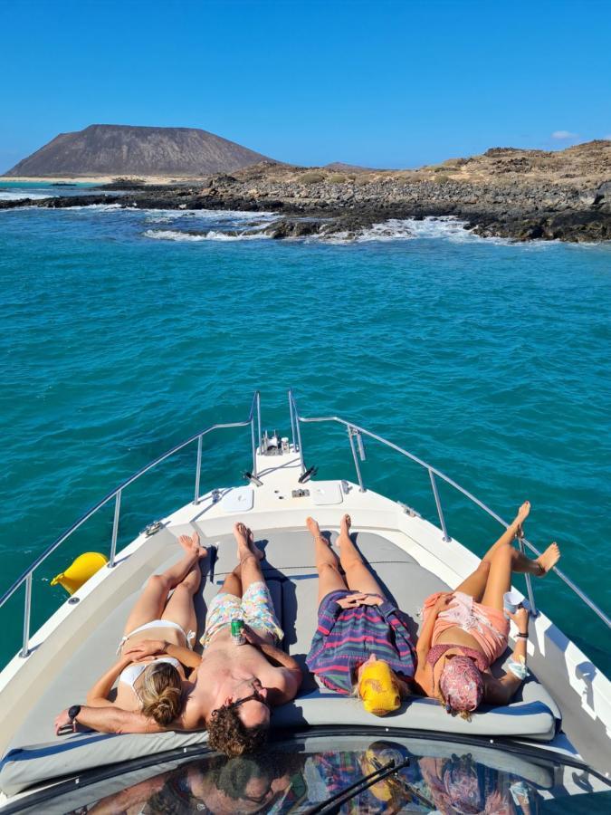 Coco Surfhouse - Coworking Coliving Hotel Corralejo Luaran gambar